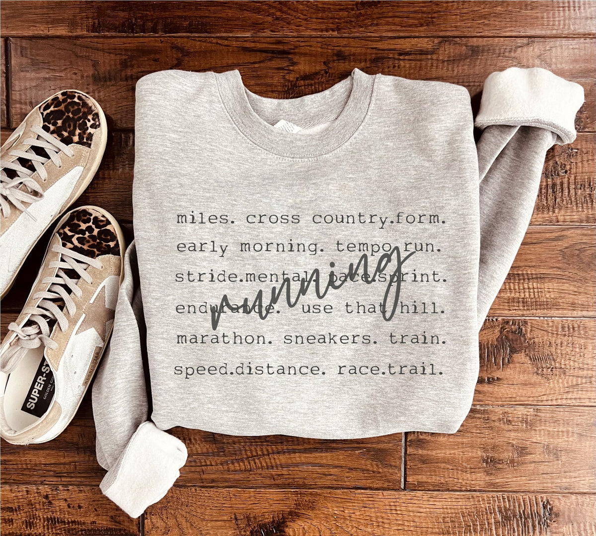 Running words basic sweatshirt Sports collection Gildan 18000 sweatshirt 